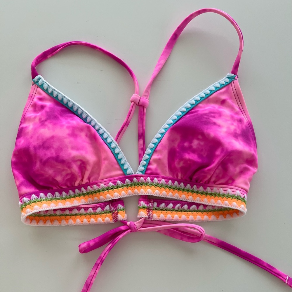 Xhilaration bikini top Small women’s NWOT